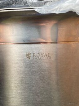 Prodám nerezový hrnec s poklici 170l