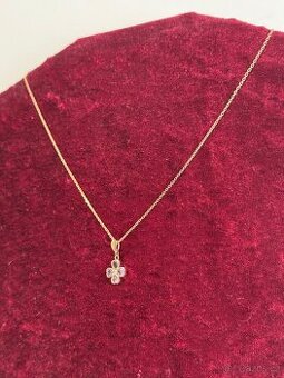 Zlatý řetízek s přívěskem 4,01g 585/1000