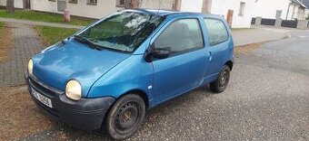 Renault Twingo 1.2 43kw 2007 malá spotřeba a pojištění