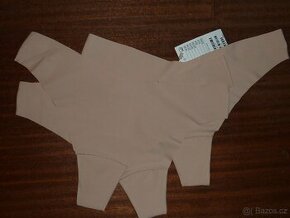 Nové-H&M-3x Kalhotky-tanga,tělové,vel.S