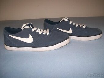 Sportovní obuv pánská  NIKE  SB - č. 41