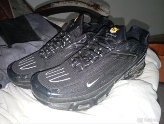 Nike TN AIR MAX PLUS 3 black -smokey gray