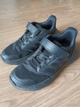 Kecky Adidas