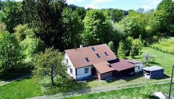Rodinný dům 6+1 s výhledem na Krkonoše – Lomnice nad Popelko