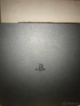 PlayStation 4 slim