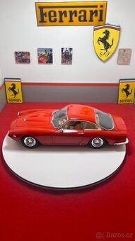 Ferrari 250 GT Berlinetta 1:18 Hot Wheels