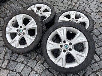 Alu kola zimní r17