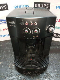DeLonghi Magnifica ESAM 4000.B - PO SERVISNÍ PROHLÍDCE.
