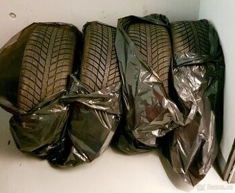 Pneumatiky celoroční Nexen N'Blue 4Season 225/45 R17 94V
