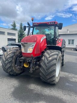 Kolový traktor McCormick X7.690
