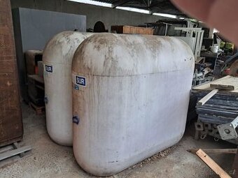 Nádrže na naftu 1500l - 1