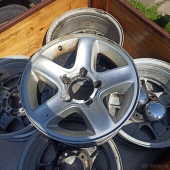 alu kola 139,7 r16 suzuki