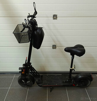 CESTOVNÍ X-Scooters XS04 48V