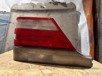 Originální zadní světlomet na MB W140 Facelift - 1
