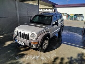 Jeep Cherokee 2.8 CRD