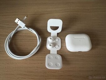 AirPods Pro 1 - Pravé sluchátko šumí