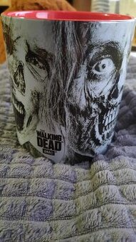 Licencovaný hrnek The Walking Dead