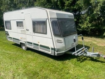 Chateau 450, 4 osoby, předstan, 100km/h