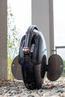 Inmotion V5F jednokolka/monokolo