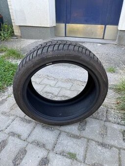Zimní pneumatiky Hankook 235/40 R18 95V