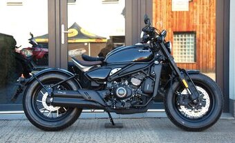 CFMOTO 450 CL-C Bobber černý - použitý stroj, plná ZÁRUKA