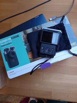 Canon powerShot V10