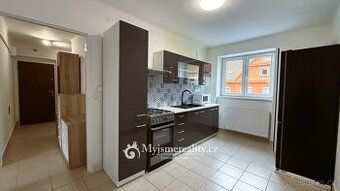 Pronájem bytu 2+1 65 m², + sklep, Bezručova - Znojmo