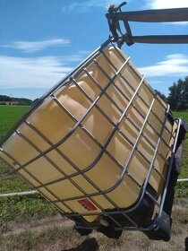 PRODÁM IBC KONTEJNER 1000L MODEL LEPIDLO