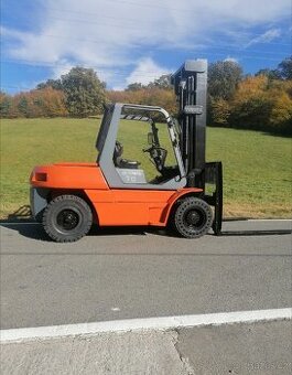 Prodám vzv TOYOTA 7 tun .