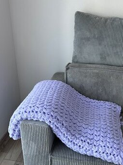 Levandulová puffy deka