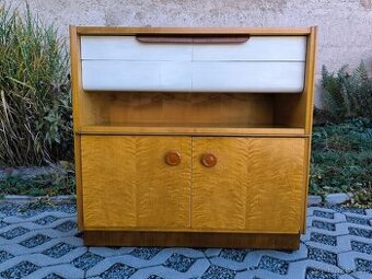 Retro skříňka/komoda UP Závody Bučovice - 60. léta
