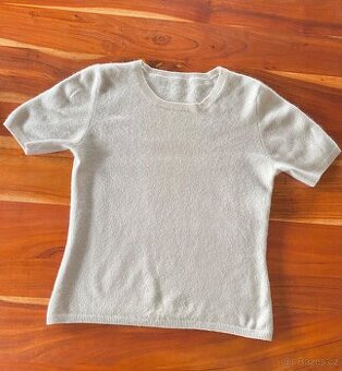 100% kašmír, Kašmírový svetr halenka