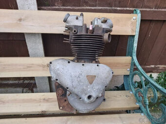 motor Triumph Tiger T100 rok 1939