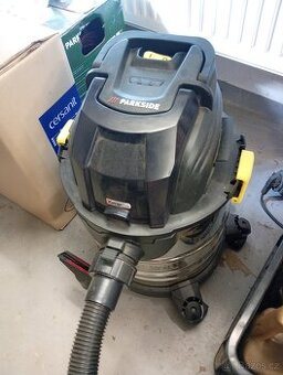 Aku vysavač parkside