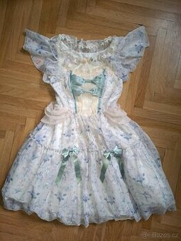 Šaty historické bohatě zdobené - 1