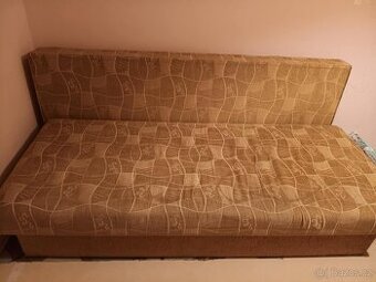 Rozkládací gauč na dvoulůžko za odvoz