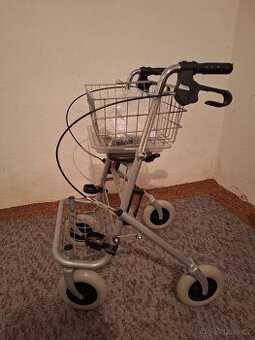 Chodítko pro seniora