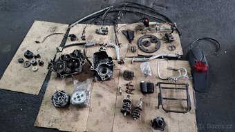 Kawasaki KMX 125 Náhradní díly