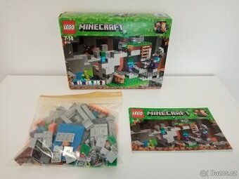 LEGO Minecraft 21141 Jeskyně se zombie