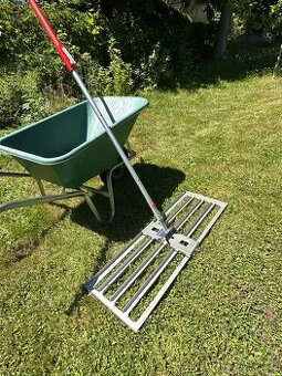 Nářadí na trávník - brány, válce