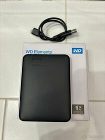 Zánovní externí disk WD Elements Portable 1TB | černý | 2.5"