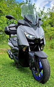 YAMAHA X MAX 300