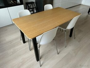Jídelní stůl bambus + 4 židle
