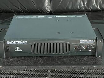 Behringer EP4000 - PA zesilovač - 2x550W 8 Ohm