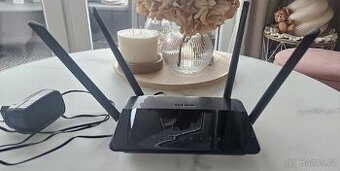 WiFi router D-link DIR-842