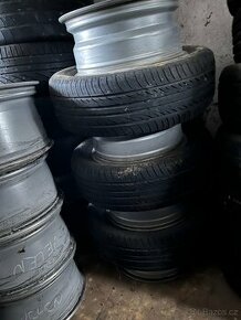 pneu 195/60/15 - 1