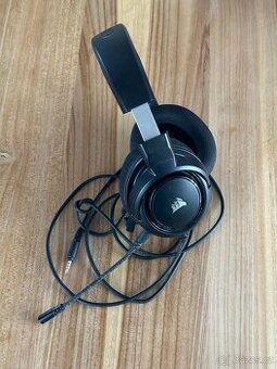 Kabelová herní sluchátka Corsair HS35