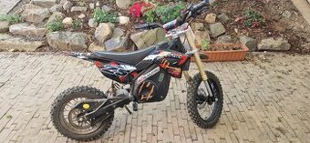 Dětská elektromotorka 1500w motorka na baterky
