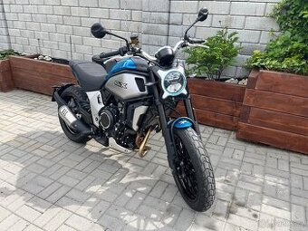 CFmoto clx 700 heritage 2024