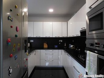 Prodej bytu 3+1, 72 m2, v ulici Gebauerova, Hradec Králové